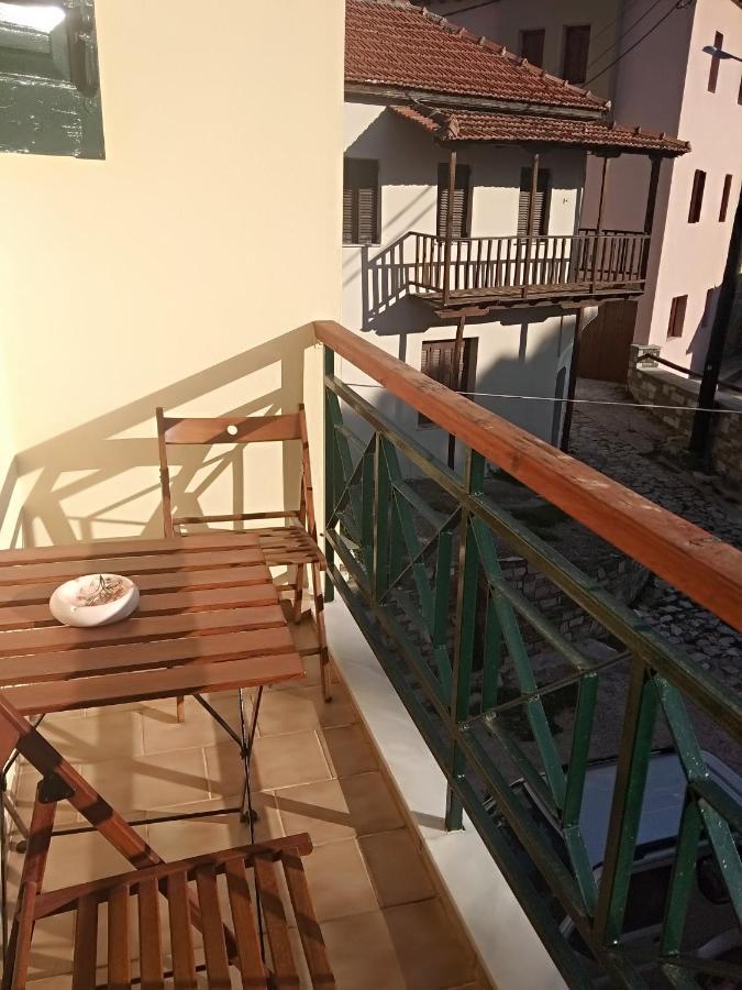 Karavos Hotel Portariá Exterior foto
